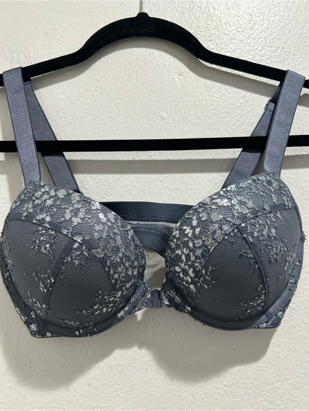 Victoria's Secret Navy Lace Trim Push-Up Bra